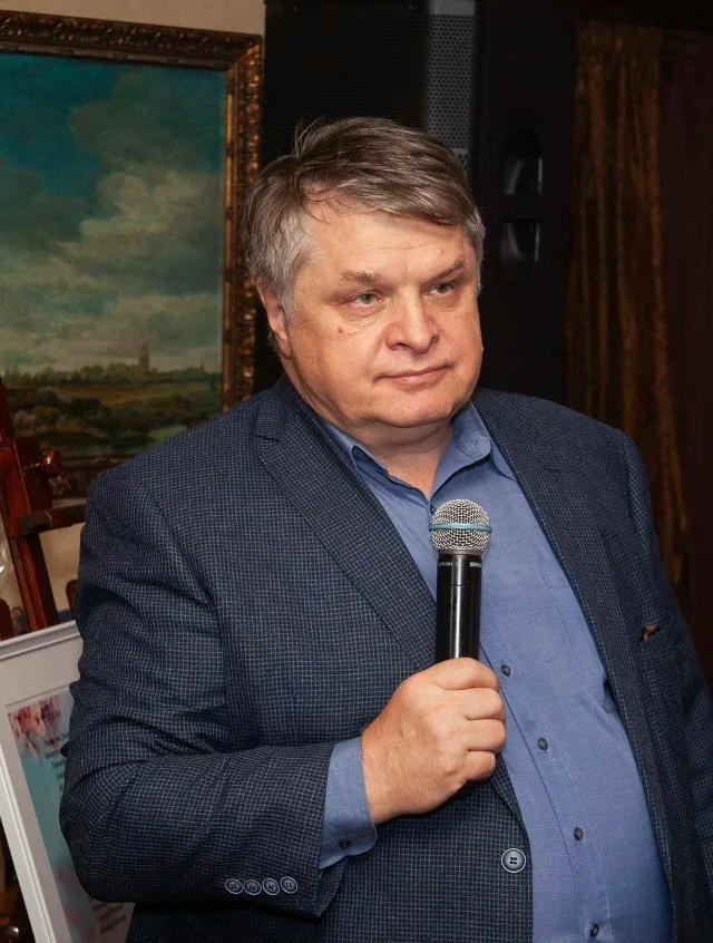 Шубин И. Л., директор НИИСФ РААСН